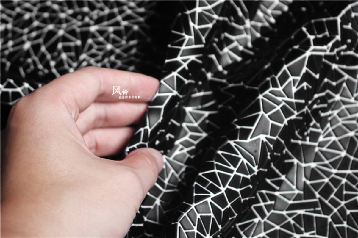 PU Fabric Black Irregular Shap – обзор и цена Sewing Textile Art